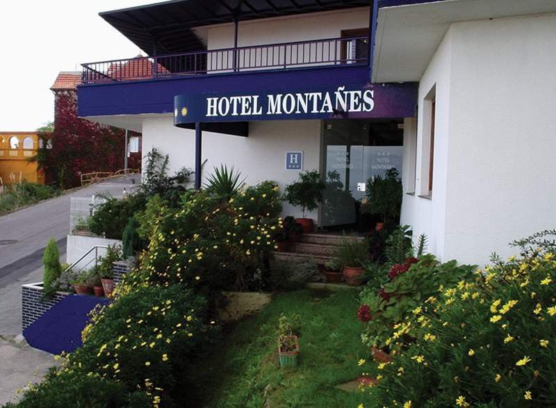 سوانثيس Hotel Montanes المظهر الخارجي الصورة